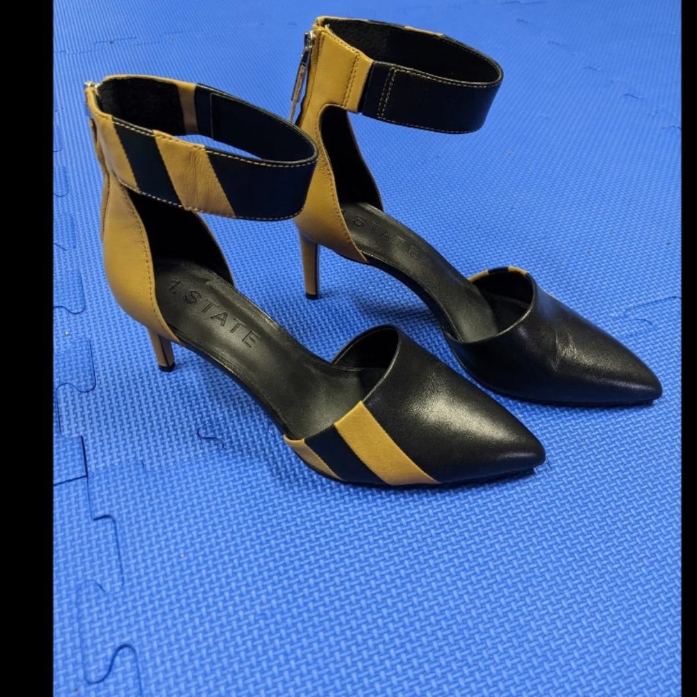 1.STATE Galin Pump Black and Tan never worn size 8